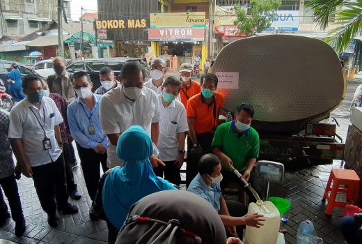 Mendag Punya Kabar Gembira, Mak-Mak di Surabaya Bisa Tersenyum - GenPI.co JATIM
