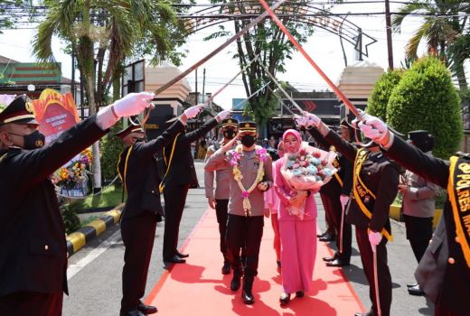 Polres Malang Resmi Punya Pimpinan Baru, Berikut Sosoknya - GenPI.co JATIM