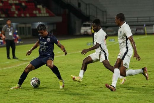 Kabar Buruk! Pemain Arema FC Absen Hingga Liga 1 Berakhir - GenPI.co JATIM