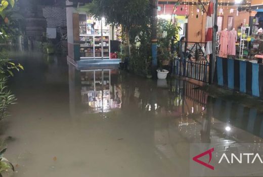 Hujan Deras, Warga Patemon Pamekasan Kebanjiran - GenPI.co JATIM