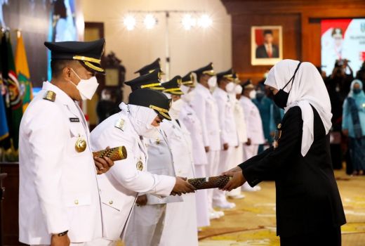 Penting! 17 Bupati dan Wali Kota di Jatim Harus Perhatikan - GenPI.co JATIM