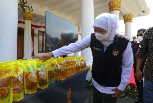 Warga Jatim Siap-Siap, Pemprov Tambah Pasokan Minyak Goreng - GenPI.co JATIM