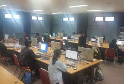 Kesulitan Melaporkan Pajak, Puluhan Relawan UB Malang Siap Bantu - GenPI.co JATIM