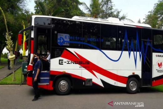 Bus Listrik Merah Putih Dibuat Bersama Mahasiswa - GenPI.co JATIM