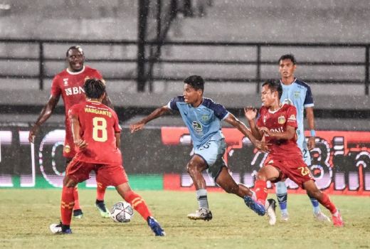 Persela kalah Telak, Bhayangkara FC Unggul 4 Gol Tanpa Balas - GenPI.co JATIM