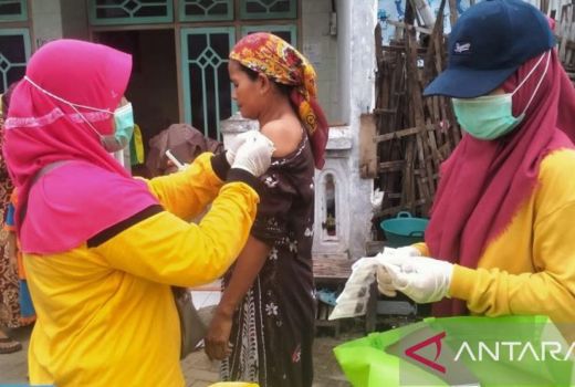 KLB Difteri, Dinkes Probolinggo Langsung Gelar Vaksin Massal - GenPI.co JATIM