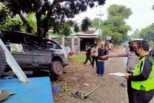 Mobil Band D'Masiv Kecelakaan di Situbondo, Begini Kondisinya - GenPI.co JATIM