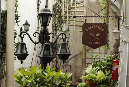 Daftar Kafe Klasik di Surabaya, Cocok untuk Bukber Ramadan - GenPI.co JATIM