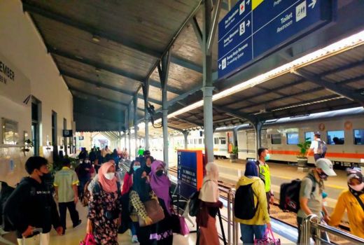 KAI Daop 9 Jember Umumkan Tanggal Favorit Mudik Lebaran 2022 - GenPI.co JATIM