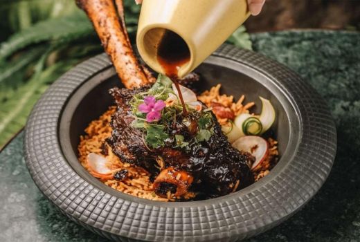Rekomendasi Tempat Buka Bersama di Surabaya, Ada 3 Menu Komplet - GenPI.co JATIM