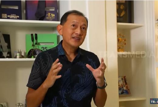 Crazy Rich ini Mudik ke Surabaya Pakai Porsche, BBM-nya Wow - GenPI.co JATIM
