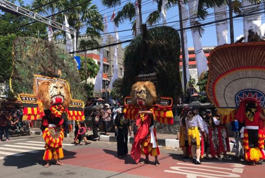 Purbaya Bawa Reog ke Depan DPRD Jatim, Punya Satu Permintaan - GenPI.co JATIM