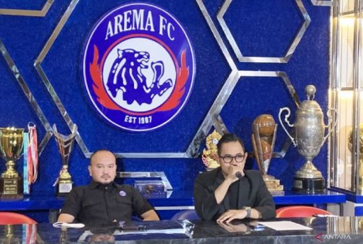 Arema FC Masih Punya Kejutan untuk Komposisi Tim - GenPI.co JATIM