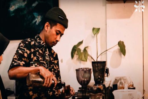 Kisah Pengusaha Kopi Tulungagung, Dapat Modal Lewat Cara Unik - GenPI.co JATIM