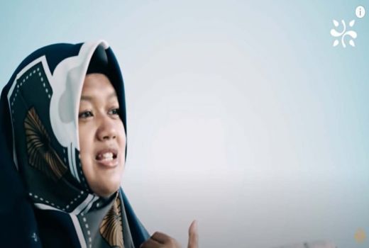 Berdua Rintis Usaha Kubah Masjid, Sedih Ditinggal Suami Selamanya - GenPI.co JATIM