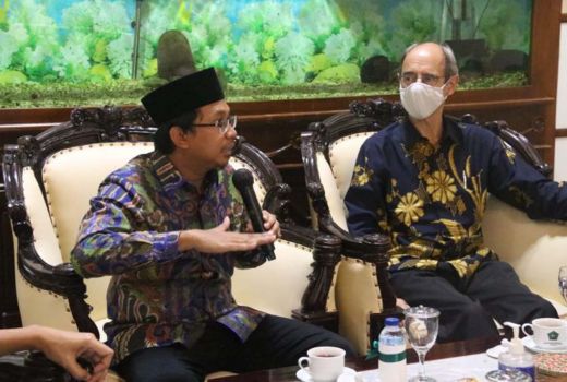 Bangga! Penanganan Sampah di Sidoarjo Dilirik Dubes Swiss - GenPI.co JATIM