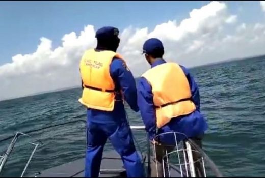 Kapal Nelayan Tenggelam di Perairan Lamongan, Begini Kondisinya - GenPI.co JATIM
