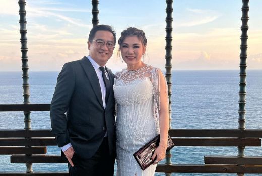 Crazy Rich Surabaya Beli Saham Perusahaan Keramik - GenPI.co JATIM