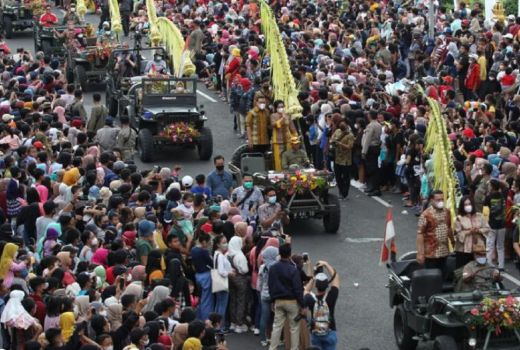 Meriahnya Surabaya Vaganza 2022, Rindu Warga Terobati - GenPI.co JATIM