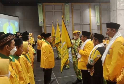 Satkar Ulama Siap Bantu, Airlangga Hartarto Kian Mantap di 2024 - GenPI.co JATIM