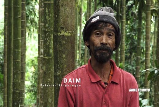 Keren! Warga Lumajang Sabet Penghargaan Kalpataru 2022 - GenPI.co JATIM