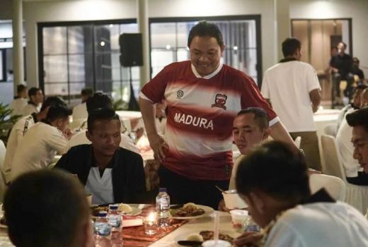 Bos Madura United Kritik Piala Presiden, Jangan Dihargai Murah! - GenPI.co JATIM