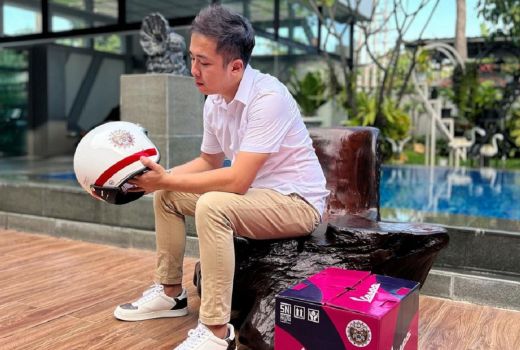 Crazy Rich Surabaya Pamer Vespa Justin Bieber, Harganya Fantastis - GenPI.co JATIM