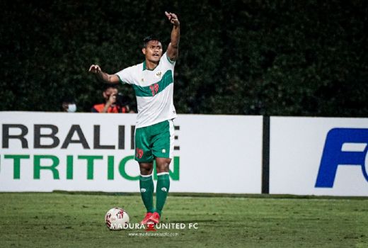 Fachruddin Diprediksi Absen Bela Madura United Saat Derbi Suramadu - GenPI.co JATIM