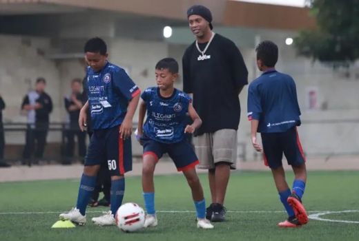 Hasil RANS Nusantara vs Persik Kediri 2-4 di Trofeo Ronaldinho - GenPI.co JATIM