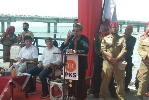 Habib Salim Punya Pandangan Lain Soal Koalisi PDIP dengan PKS - GenPI.co JATIM