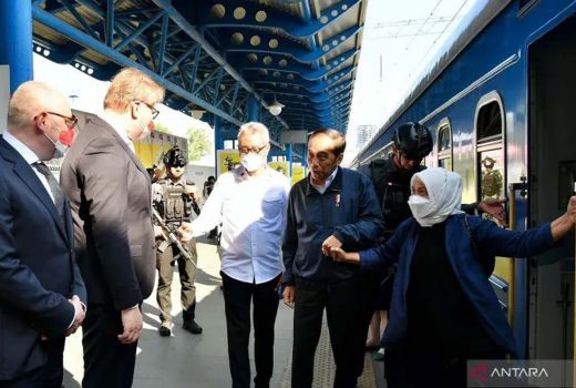 Jokowi ke Rusia dan Ukraina untuk Perdamaian Kata Pakar Unair - GenPI.co JATIM