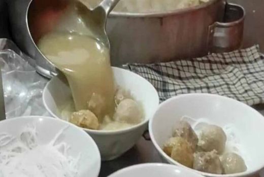 Bakso Solo Kidul Pasar, Kuliner Legendaris Kota Malang - GenPI.co JATIM