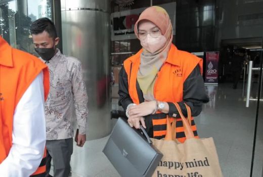 KPK Sita Harta Bupati Probolinggo Nonaktif Senilai Rp60 Miliar - GenPI.co JATIM
