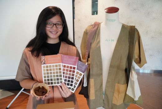 Mahasiswa UK Petra Ciptakan Pewarna Alami dari Ampas Kopi - GenPI.co JATIM