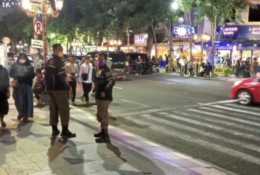 Tunjungan Fashion Week Dibubarkan, Eri Cahyadi Buka Suara - GenPI.co JATIM