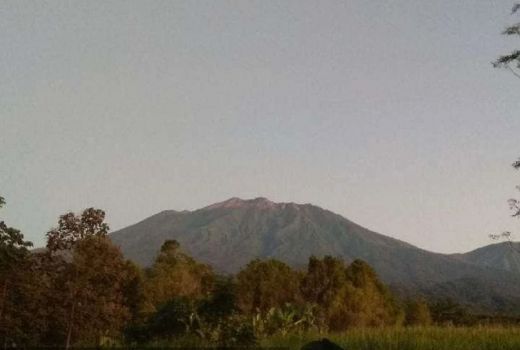 Kondisi Gunung Raung Terkini Usai Dilapokan Erupsi - GenPI.co JATIM