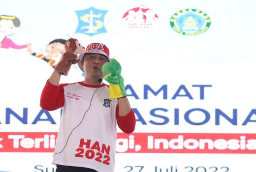 Pengakuan Eri Cahyadi, Sempat Bingung Jadi Pendongeng Dadakan - GenPI.co JATIM