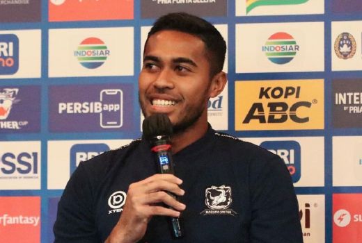 Kiper Madura United Punya Target Pribadi, Persib Harap Waspada - GenPI.co JATIM