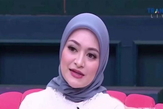 Sering Dapat Komentar Pedas Warganet, Nathalie Holscher: Masa Bodoh - GenPI.co JATIM