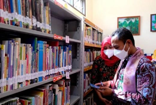 Fasilitas Perpustakaan Pintar Jambangan Surabaya Keren Banget - GenPI.co JATIM