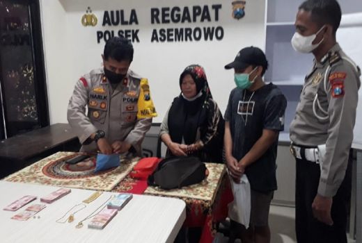 Tas Berisikan Rp35 Juta Ditemukan di Pasar Loak Surabaya - GenPI.co JATIM