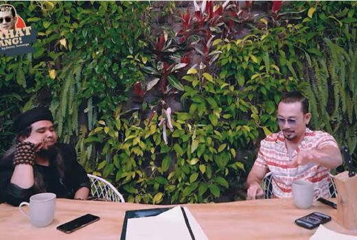 Dituduh Hanya Trik Oleh Pesulap Merah, Jawaban Gus Samsudin Telak - GenPI.co JATIM