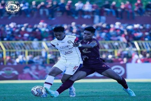 Hasil PSM Makassar vs Arema FC, Singo Edan Gagal Curi Poin - GenPI.co JATIM
