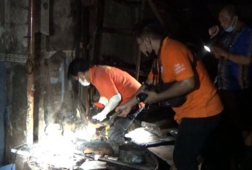 Rumah Perwira Polri di Tulungagung Kebakaran, Kerugian Ditaksir Rp 30 Juta - GenPI.co JATIM