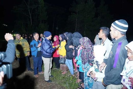 Profil Indrata Nur Bayuaji, Bupati Pacitan yang Hobi Naik Gunung - GenPI.co JATIM