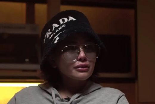 Nikita Mirzani Menangis, Blak-blakan Capek dan Sedih - GenPI.co JATIM