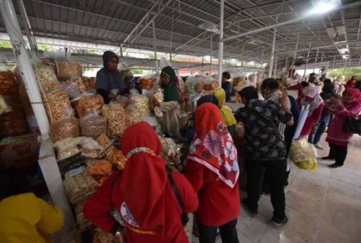 Rek Ayo Rek, Bantu UMKM Kenjeran Surabaya Raup Omzet Jutaan Rupiah - GenPI.co JATIM
