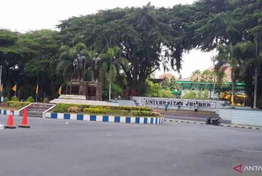Jumlah Pendaftar Mahasiswa Baru Unej 2023 Turun, Wakil Rektor Ungkap Penyebabnya - GenPI.co JATIM