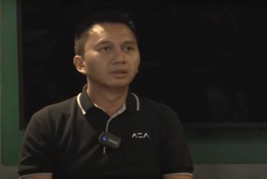 Tok! Koperasi Persebaya Tolak Azrul Ananda Mundur dari CEO - GenPI.co JATIM