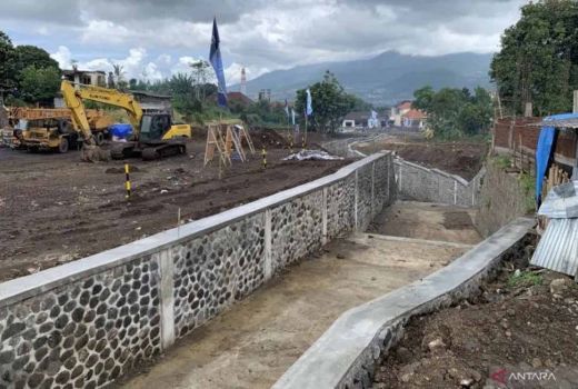 BPBD Keluarkan Rekomendasi Penanganan Banjir di Kota Batu, Sangat Mendesak - GenPI.co JATIM